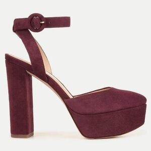 🌹 VERONICA BEARD🌹 Magda Black Suede Platform Pump Size: 8.5